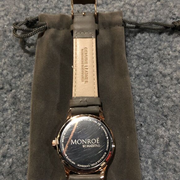 Monroé Classique Watch In Sunburst Solérose FabFitFun Summer 2022 Box - Picture 10 of 10